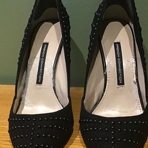 French connection stud pump shoe